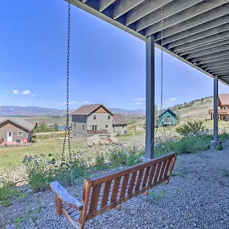 Spacious Granby Home With Deck And Hot Tub Ski And Bike